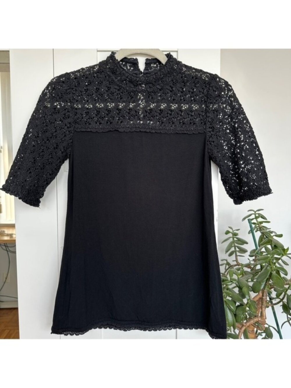 Boden Women's Black Lace Seraphina Casual Top, EUC, Size 2